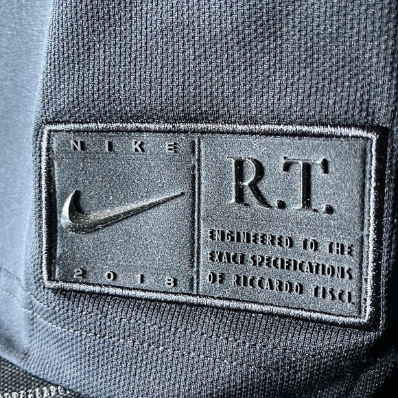 NikeLab x Riccardo Tisci Basketball Jersey (S) - Picture 5 of 7